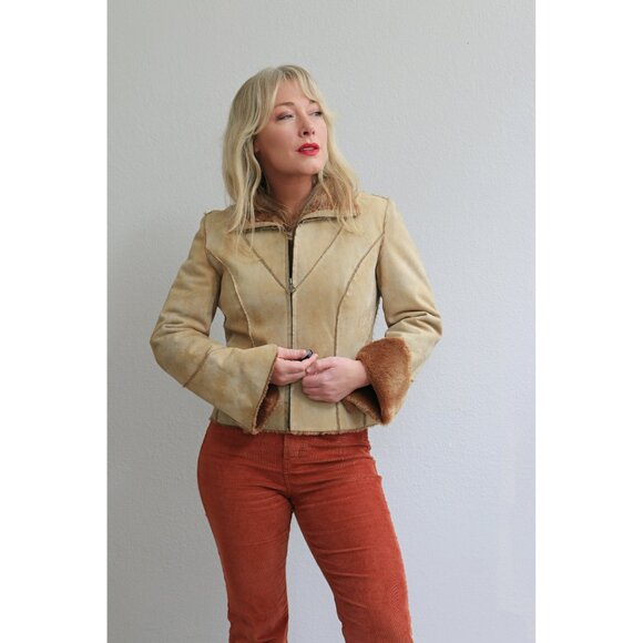 2000's Y2K Vintage Guess Faux Fur & Suede Jacket  // Women's Small to Medium 90s - Picture 2 of 10